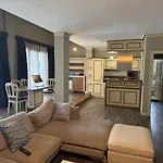 Golden Attico Blloku Apartment Tirana
