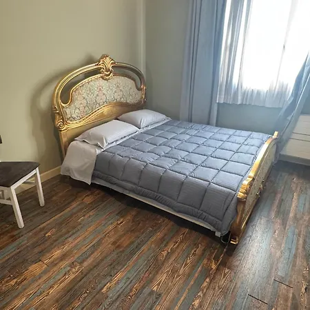 Apartament Golden Attico Blloku Tirana