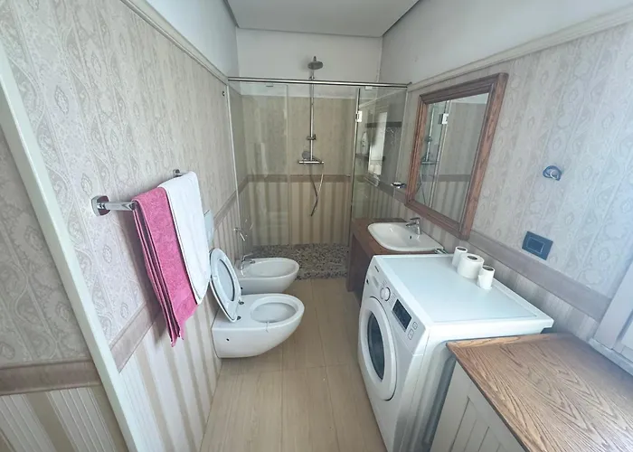 아파트 Moon Flat 티라나